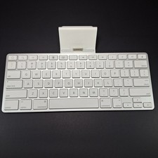 Apple iPad Keyboard Dock A1359 30-Pin 1st 2nd Generation iPad Accessory Untested