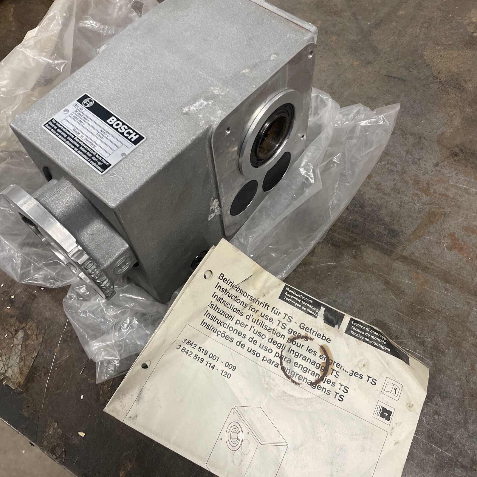 Bosch Rexroth 3-842-519-001 GearBox