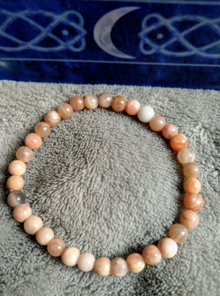 moonstone bracelet crystal healing Jewellery For Men Or Women 