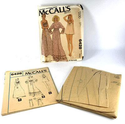 McCalls 6428 Sewing Pattern Robe Nightgown Panties Sleep Top S 10 12 Uncut 1978