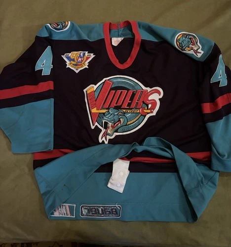 Detroit Vipers Malykhin #4 Autographed Hockey Jersey Size 54 Original