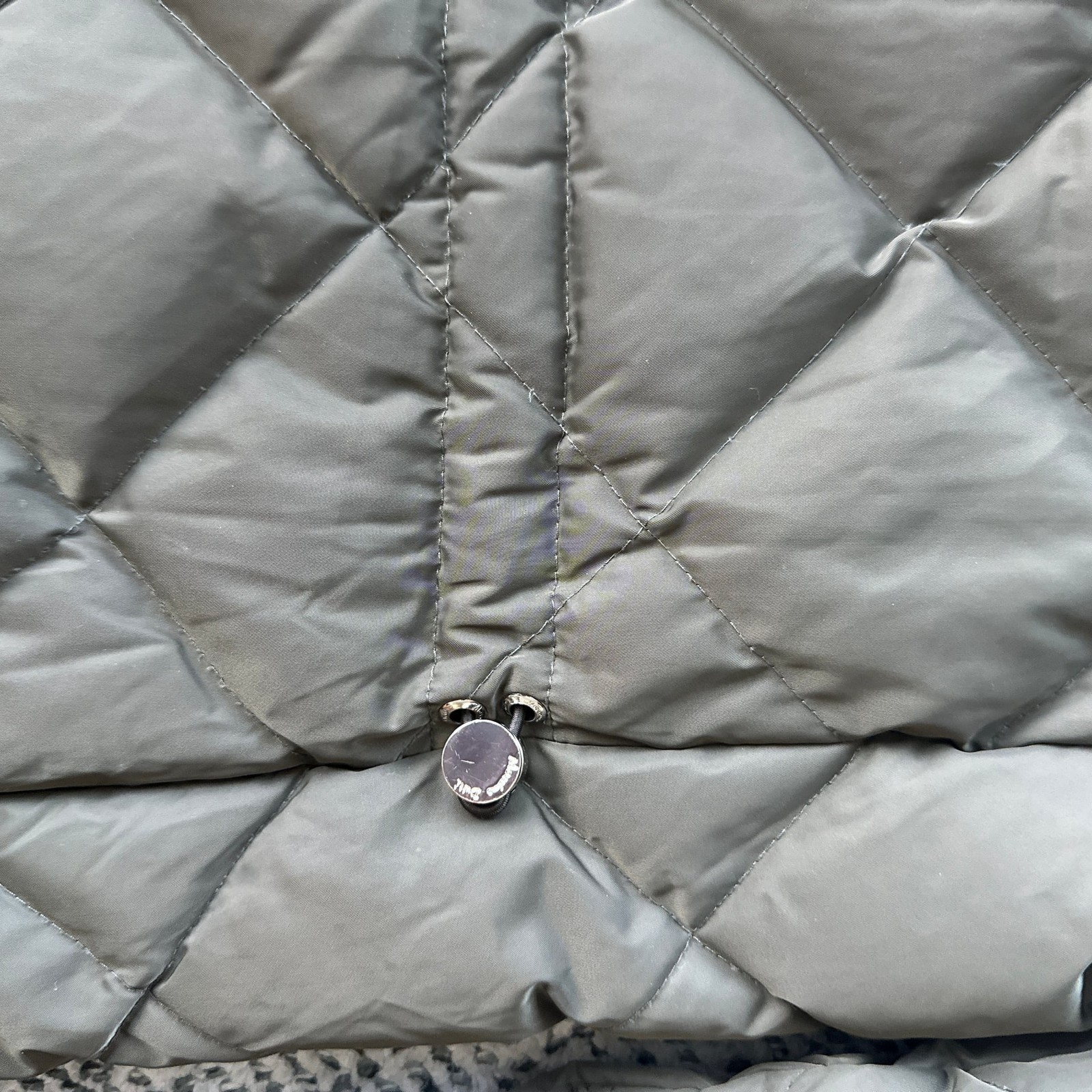 Short water-repellent puffer jacket · dark green · Coats thumbnail 8