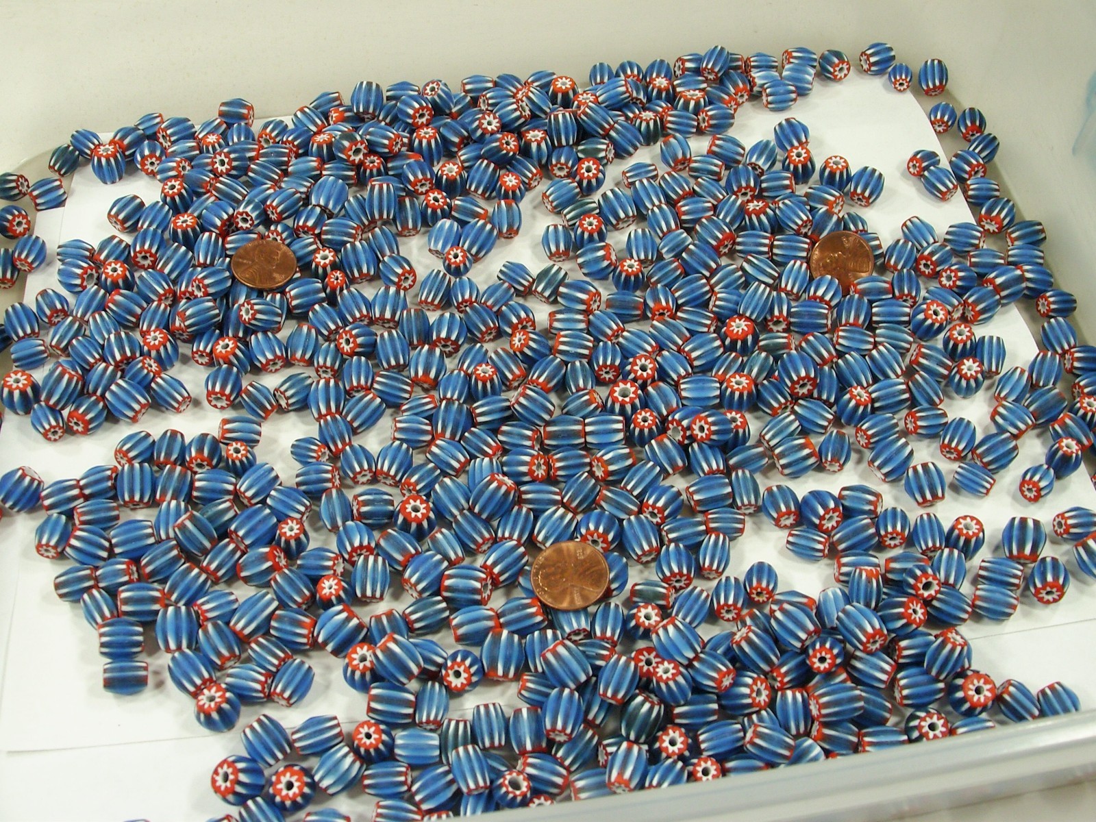 2 Pounds India Handmade Blue / White Chevron Multi-Layer Glass Beads (FPO-12)
