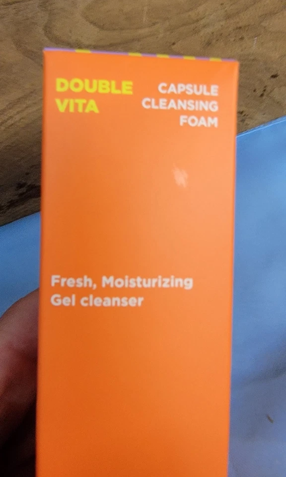 NEOGEN Double Vita Capsule Cleansing Foam 150ml (5.07oz) - Image 2 of 4