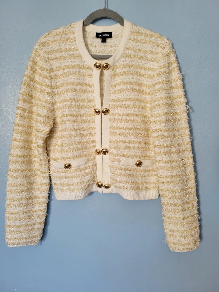 Chaqueta Suéter Express Metálica Novedad Botón Frontal Mediana Foto 2 de 4