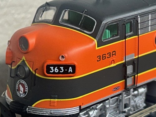 GREAT NORTHERN " EMPIRE BUILDER " F7 - A unit 363A- DC / DCC Ready HO Scale NEW - Picture 15 of 22