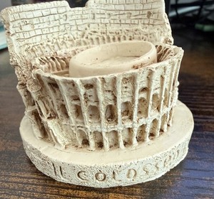ROMA Colosseo um Decoration Rome Italy Colosseum Souvenir Heavy Paperweight O6