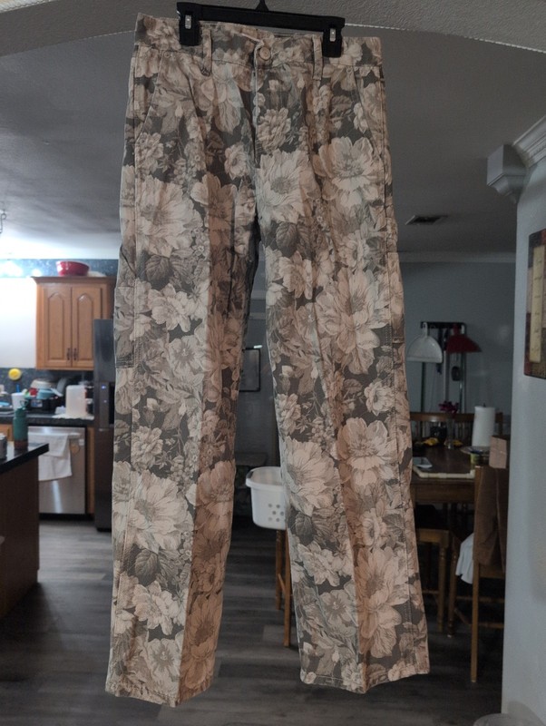 Pacsun Floral Carpenter Pants Baggie Size 20x38