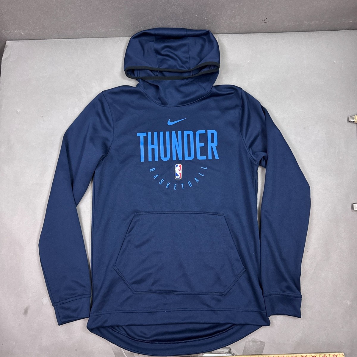 Oklahoma City Thunder Hoodie Mens Small Blue Nike Pullover