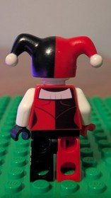 LEGO MINIFIGURE Harley Quinn BAT026 