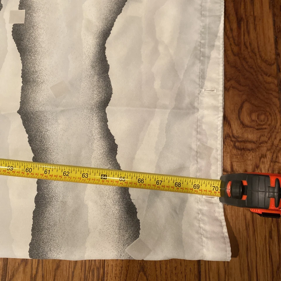 cortina de ducha blanco y gris Foto 2 de 3