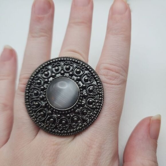 Gladiator shield moon gem stretch adjustable ring - image 2