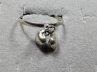 GRANDMA GRABE'S BEAUTIFUL VINTAGE 925 STERLING SILVER HEARTS CHARM RING SIZE 7