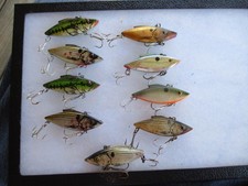 Lot of  9 - 2 1/2 inch  3/8oz. Vtg Bill Lewis Rat-L-Trap  pictured