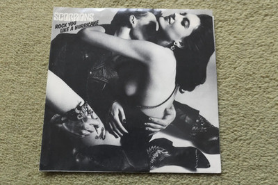 SCORPIONS   ROCK YOU LIKE A HURRICANE Promo 7    Nr MINT US 1984 PICTURE SLEEVE