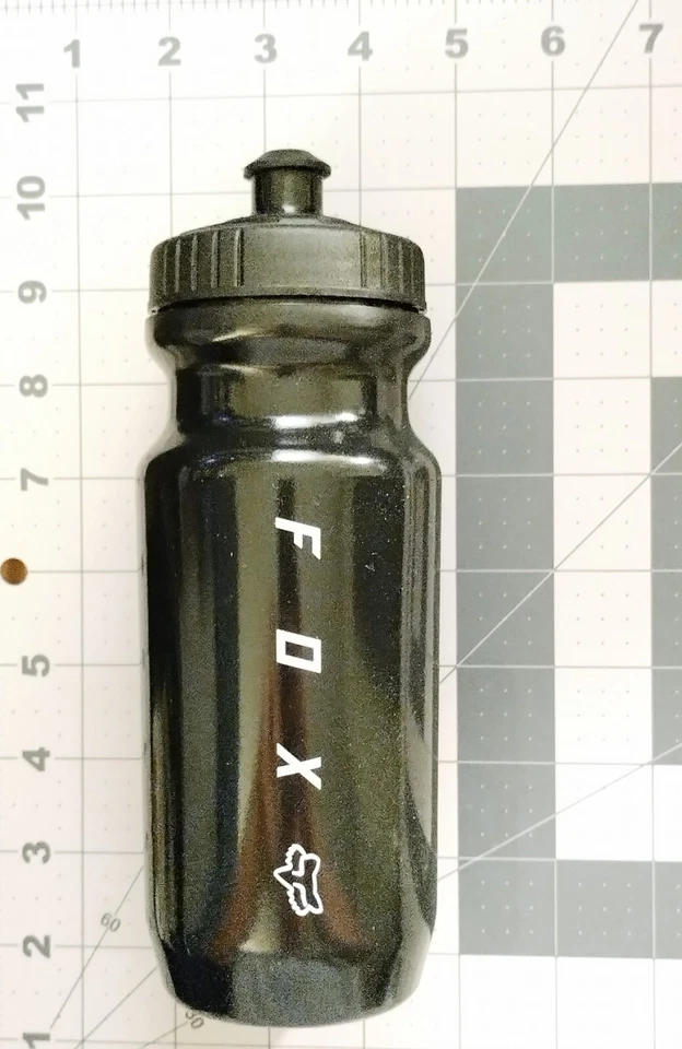 Botella de agua Fox Racing Fox Base 22 oz color: negro Foto 4 de 4