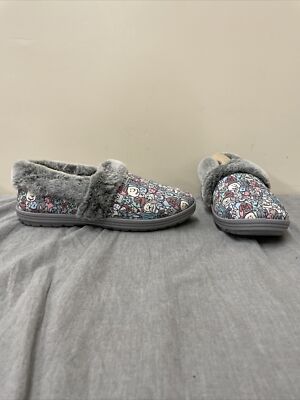 SKECHERS WOMEN'S BOBS TOO COZY POOCH PARADE 33351MLT SLIPPERS FS Bnfts Charity