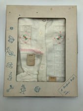VINTAGE 1950s EMBROIDERED KNIT BABY GIRL SET SWEATER BOOTIES Original BOX