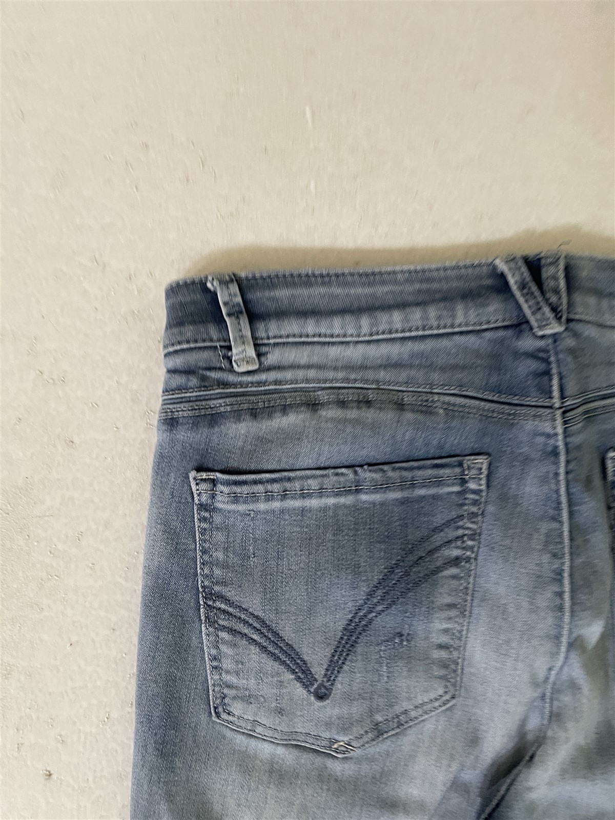 Democracy 10 Absolution Cropped Raw Hem Light Str… - image 9