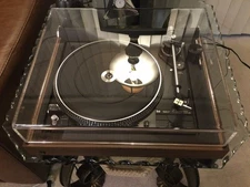 Dual 1257 Turntable, Absolutely Mint,Ortofon Cart,New Lid,Serviced,Watch Video!￼