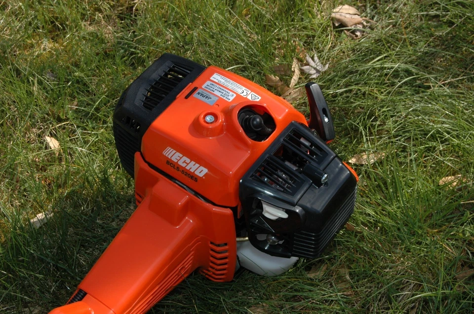 Echo Freischneider BCLS520ES + Dickichtmesser + Doppelschultergurt  ca 3PS !!! - Bild 3 von 4