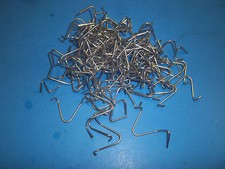 NEW HEAVY DUTY SOUTHERN T-POST CLIPS FENCE POST CLIPS 100 PACK FREE SHIPPING