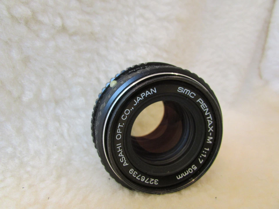 asahi opt co SMC Pentax M 50mm F1.7 Manual Focus Lens  ref r1 + cap + filter  - Image 3 of 4