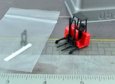 Herpa Truck Trailer Mounted Fork Lift Front - Back HO 1:87 Scale