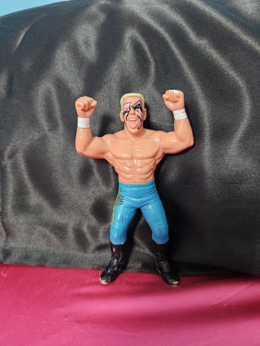Sting WCW Wrestling Vintage 1990 Galoob Figure...