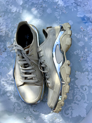 Raf Simons x adidas Detroit Runner, White, Size 9 Read description