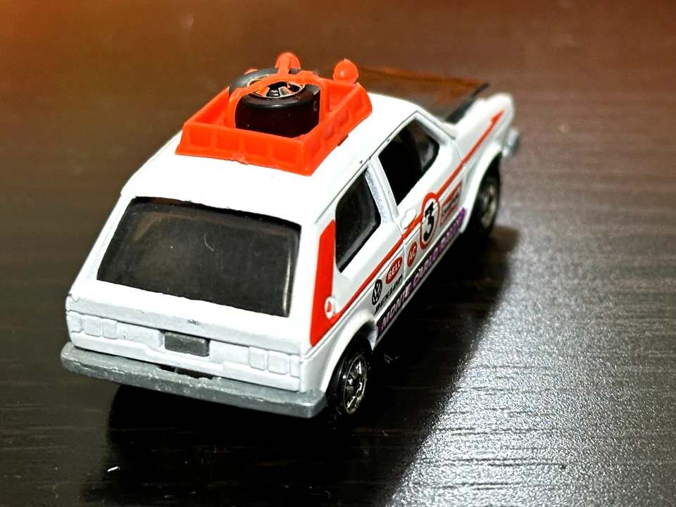 HOT WHEELS BLACKWALL LIEBRE DIVISOR MONTE CARLO RALLY SPORT #3 NEUMÁTICO DE REPUESTO BLANCO Foto 4 de 4