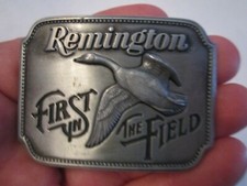 1980 REMINGTON ARMS CO BELT BUCKLE - FIRST IN THE FIELD - 2 1/2" X 2" - GW-5