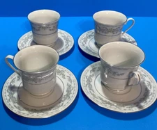 Pre-owned 4 Tea Cups/Saucers Somerset Pattern by NL Excel China. Great Condition