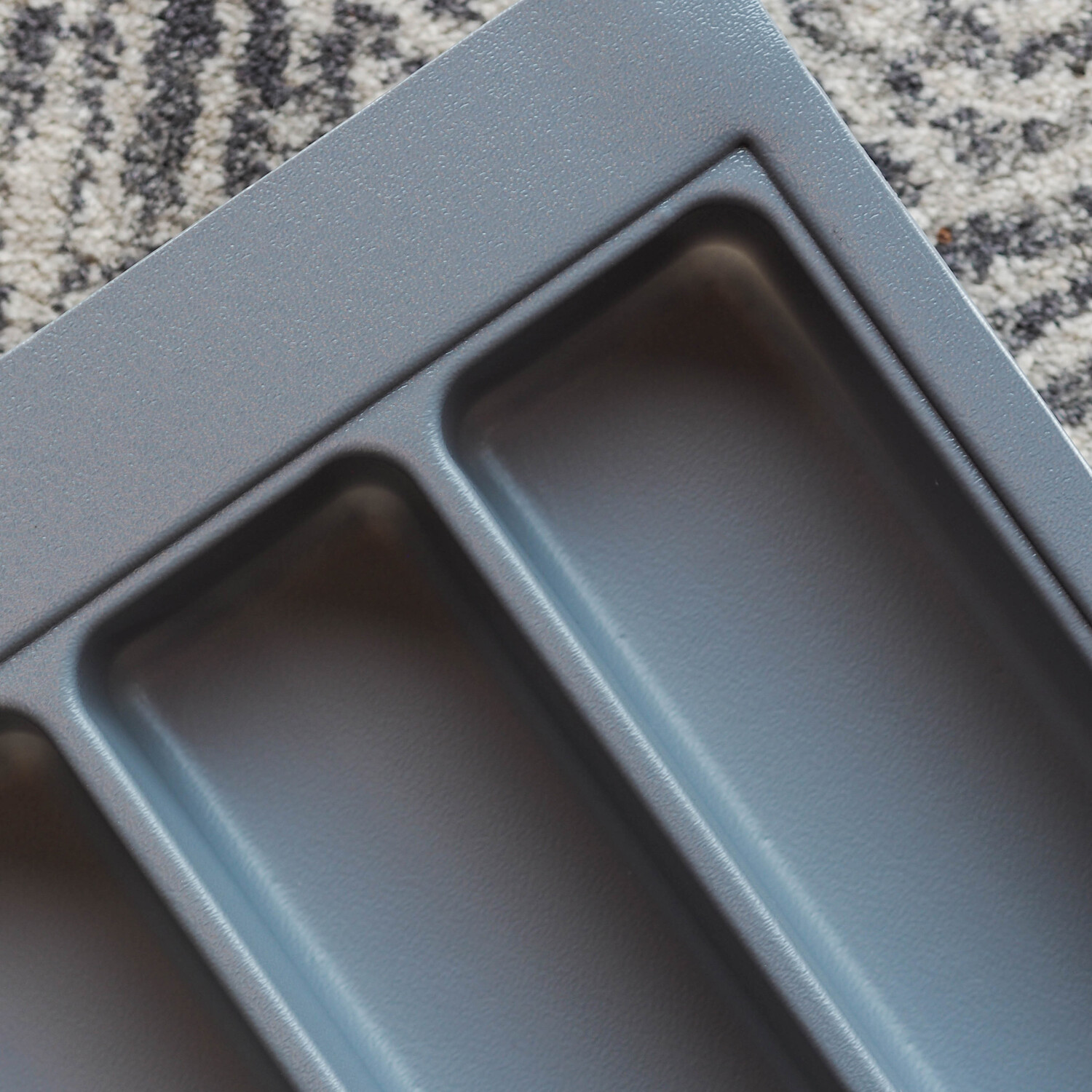 Grey Kitchen Cutlery Tray 450mm Blum Metabox Drawer 429mm L x 381mm W