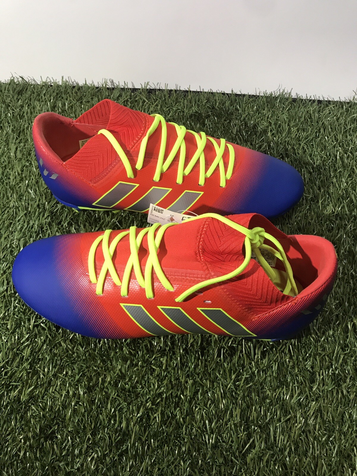 messi cleats 18.3