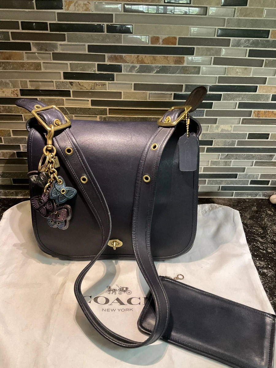 Coach stewardess bag best sale 9525