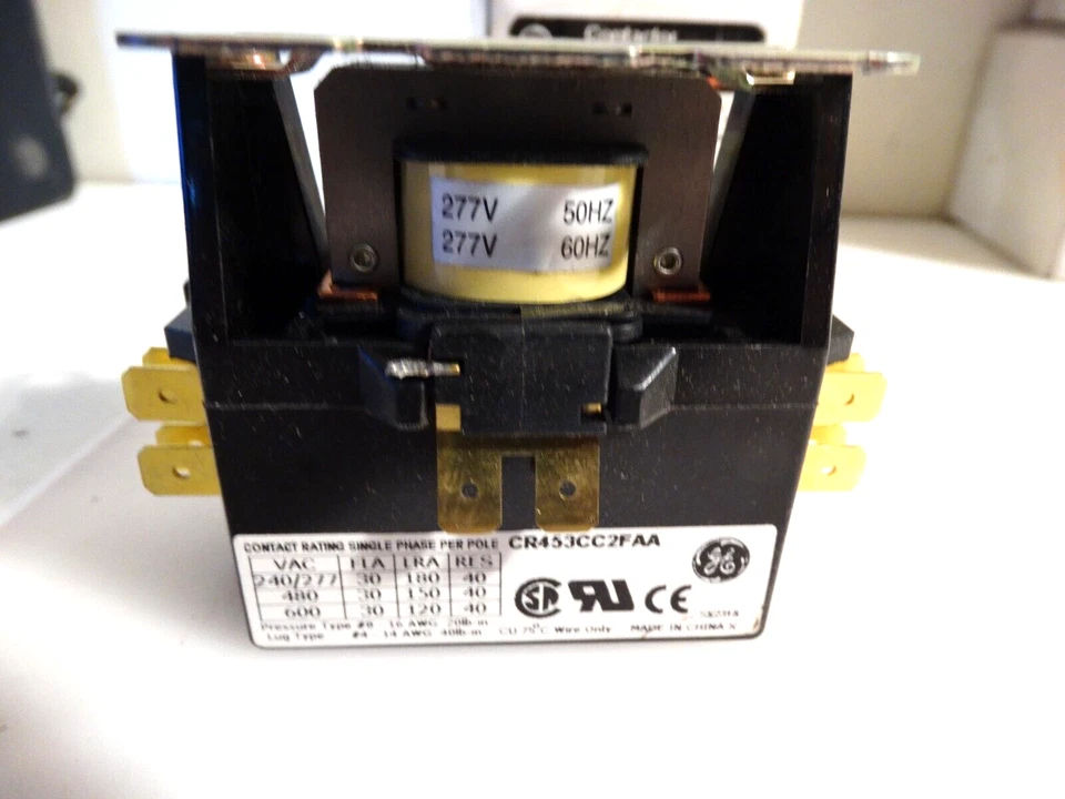 GE Definite Purpose Contactor 30 amp CR453CC3FAA ,1 Pole,277V Coil - Image 2 of 3
