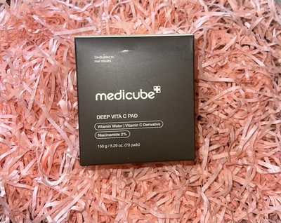 medicube deep vita c pad70pcs vitamin c brightening toner pads dark spot care