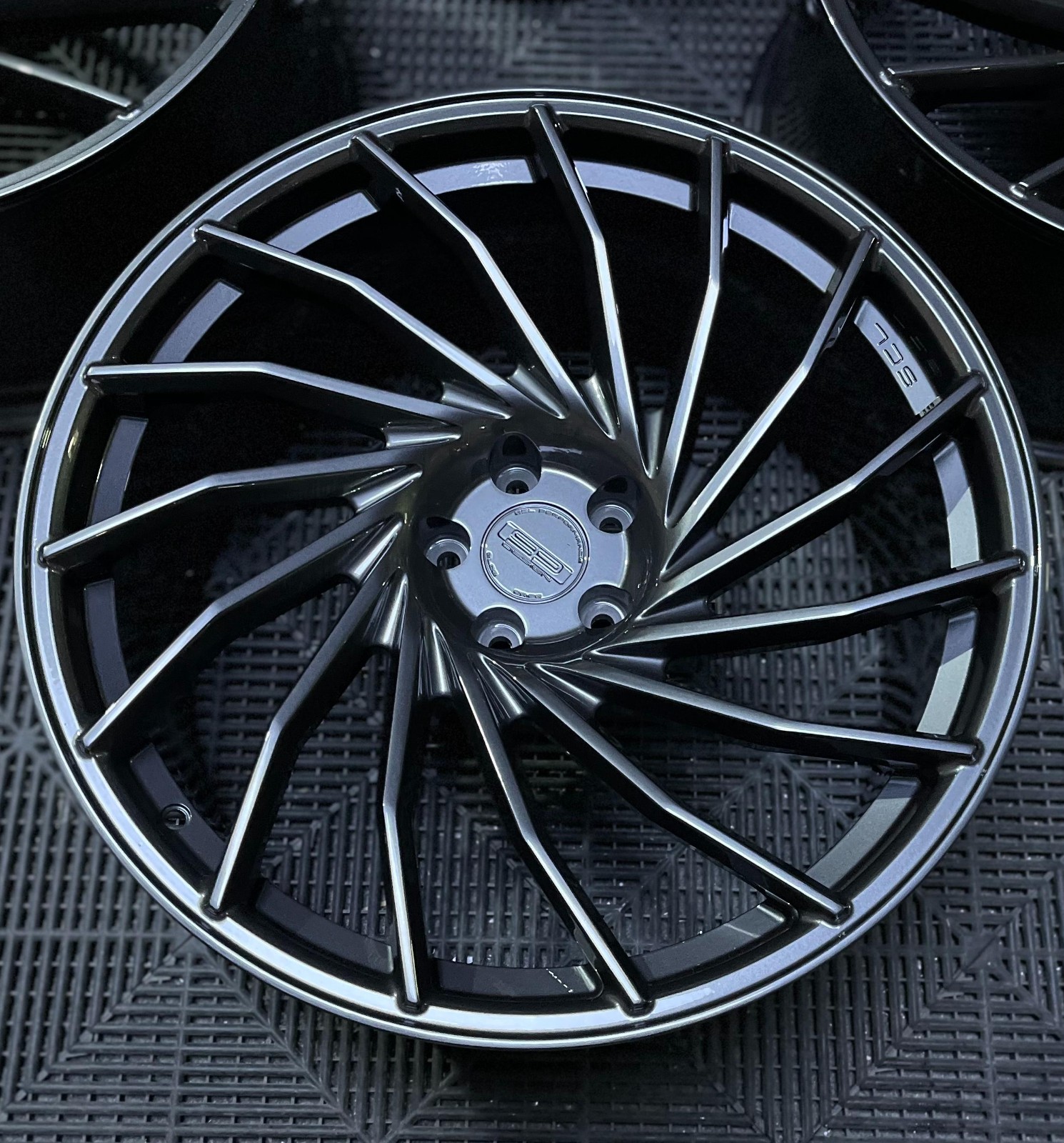Rolls-Royce Cullinan 2019-2025 Wheel