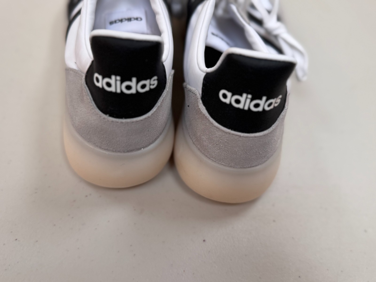 Adidas Barreda Decode Trainers UK 11 EU 46 White Grey Black Retro JI2315 image 5