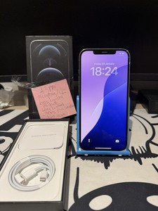 Apple iPhone 12 Pro Max entsperrt 128GB Silber 81% Akku ok Zustand