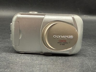 Olympus Camedia D-395 Digitalkamera Silber 3,2 MP Dig.Zoom Kompakt Vintage