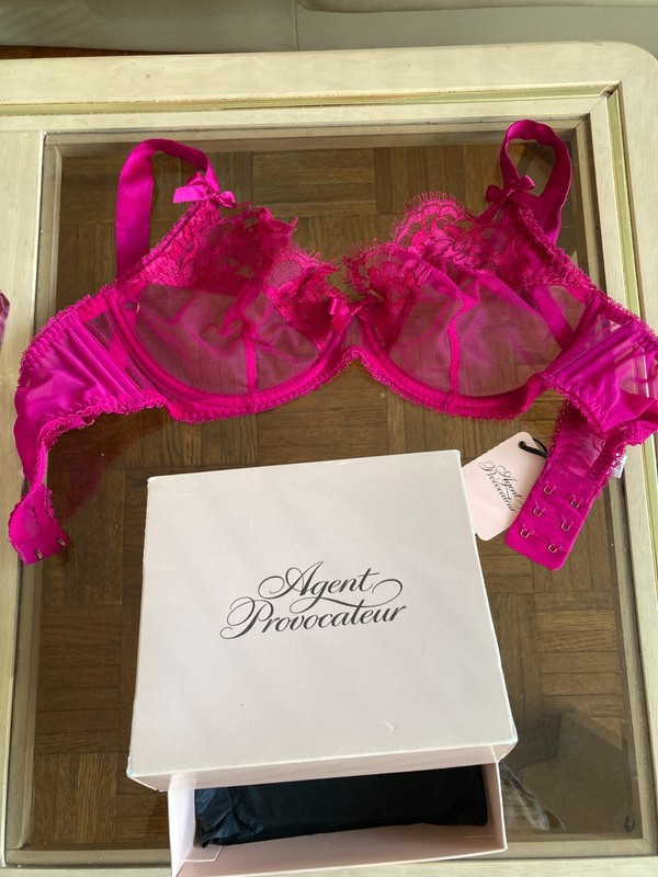 Agent Provocateur Fuchsia/Magenta Underwire Bra – New With Tags