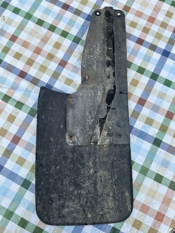 1995-2004 Toyota 4x4 Tacoma 4wd Mud Flaps Splash Shields Mud Guards Set  - Image 4 of 4