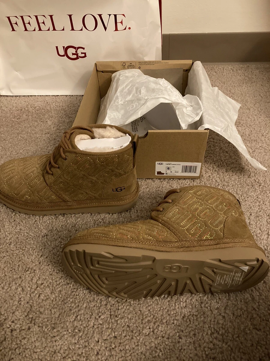Girls uggs top size 6