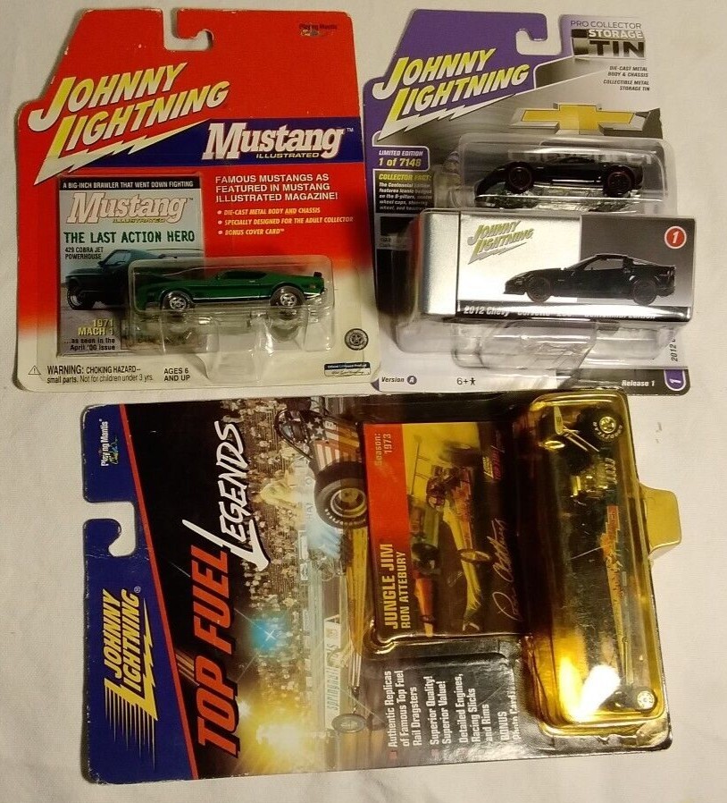 Johnny Lightning Die-cast 1 Corvette Z06 2 Mustang Mach1 y 3 Top Fuel Jungle Jim