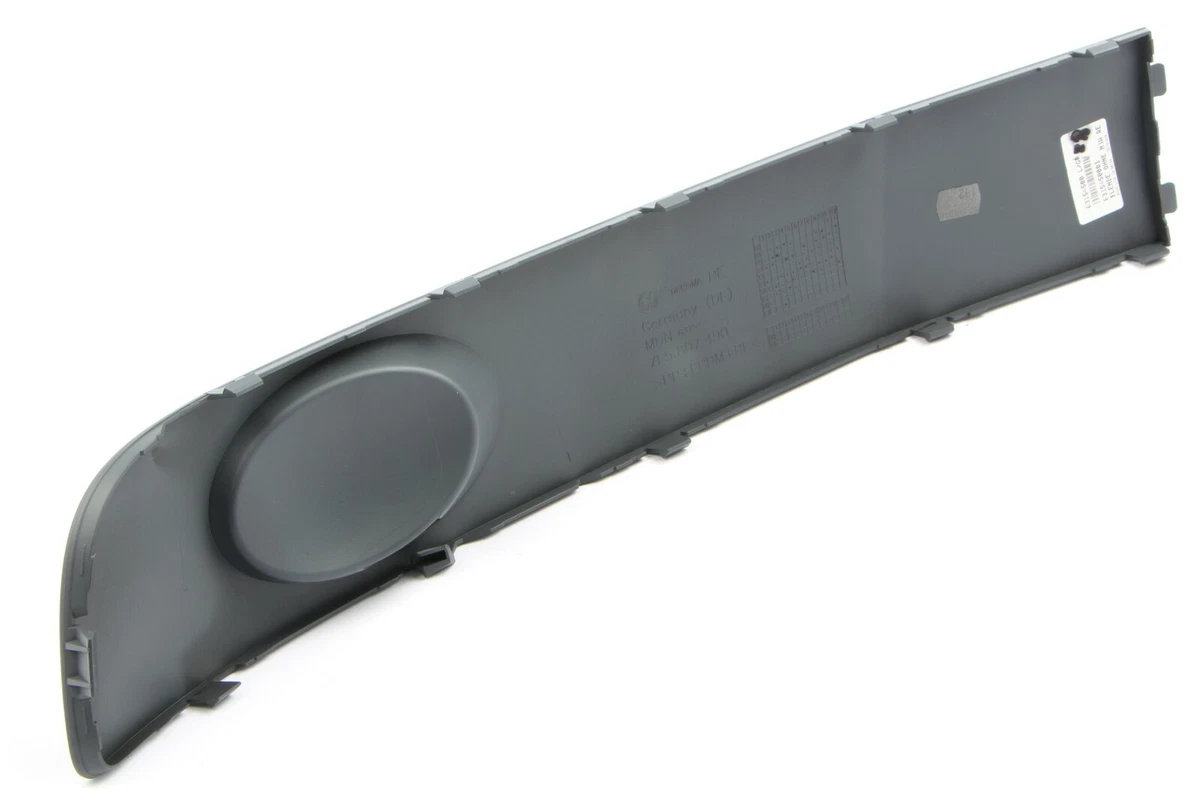 Original VW Transporter Blende Stoßfänger rechts vorne grundiert  