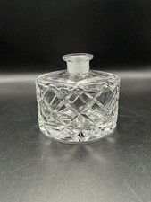 Cut Crystal Decanter Diamond Pattern Oval Shape Short No Stopper