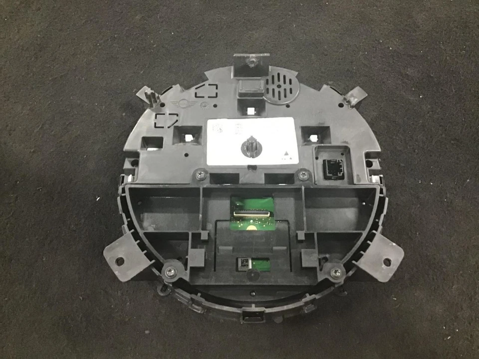 Speedometer Without Navigation Base MPH Silver Fits 11-16 COUNTRYMAN 464324 - Image 4 of 4