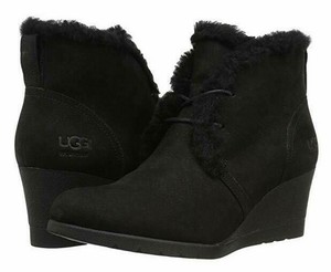 ugg jeovana mysterious